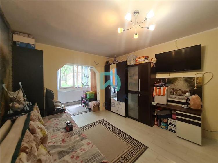 Apartament 2 camere, Astra, decomandat Brasov