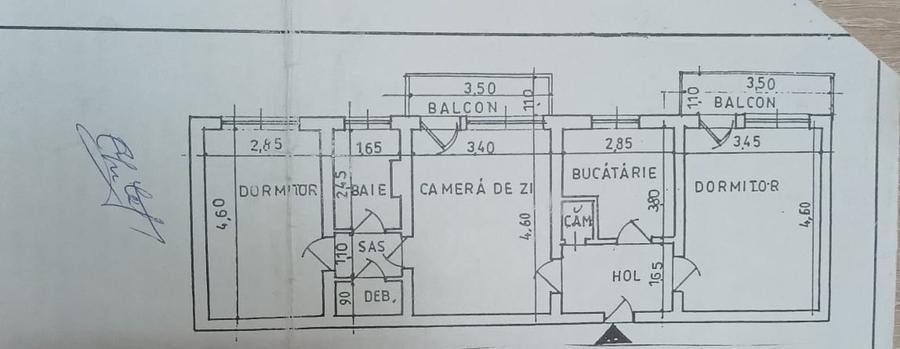 Apartament cu 3 camere, etajul 1/4, zona Podu Ros