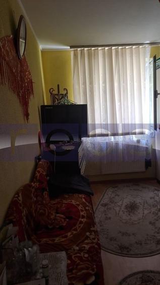 VANZARE 2 CAMERE  DECOMANDAT - MALL  VITAN