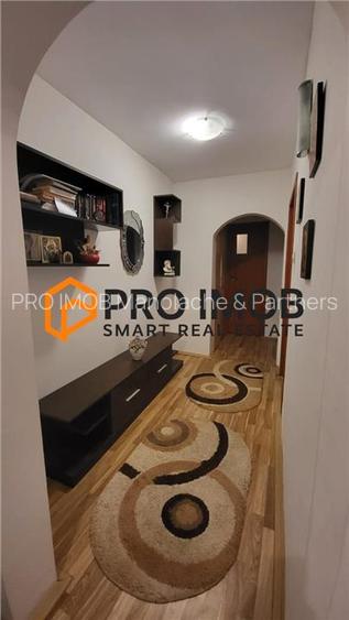 Apartament 3 camere cf 1 decomandat zona Micro 3 - 8
