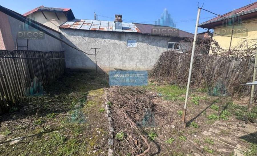 Casă de vânzare cu 3 camere