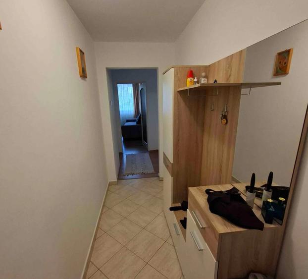 Apartament 2 camere, semidecomandat, 52 mp, ac, metrou aproape, Drumul Taberei