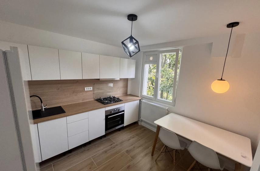 Apartament 2 camere, decomandat, 51 mp, modern, ac, metrou, zona Drumul Taberei