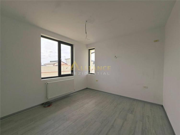 Casa - 444mp teren - 4 camere- camera tehnica- cartierul nou -154.990 euro