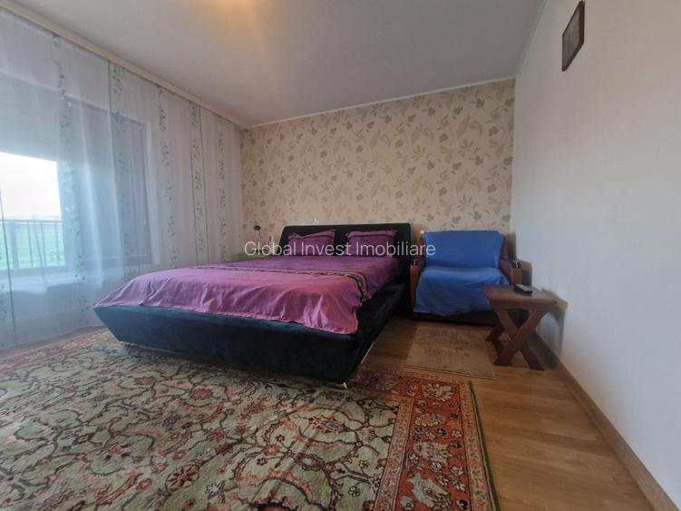 Valu lui Traian- Vila P+1, 4 camere, garaj, terasa, teren 716mp-260.000e neg - 48
