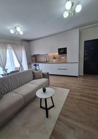Apartament de vanzare, 2 camere, 40,05 mp, parcare cu CF, etaj Intermediar