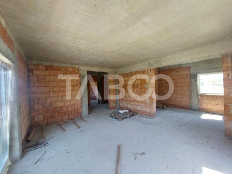 Casa de vanzare 147 mpu 5 camere si teren de 434 mp Cristian Sibiu