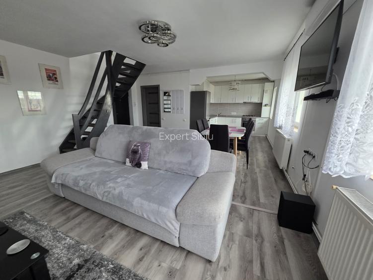 Apartament 3 camere decomandat, recent renovat – zona Vasile Aaron - 4