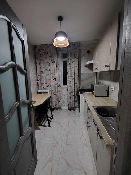 3 camere Titan -