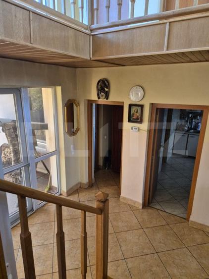 Casa de vanzare - 218 mp utili si 470 mp teren - Bardesti