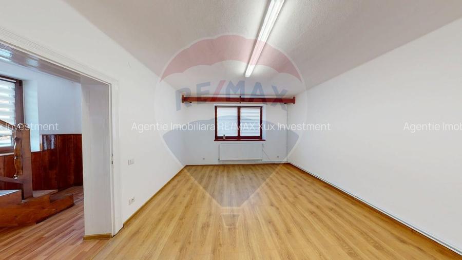 Casă cu 3 camere de vânzare Calea Dumbravii - 12