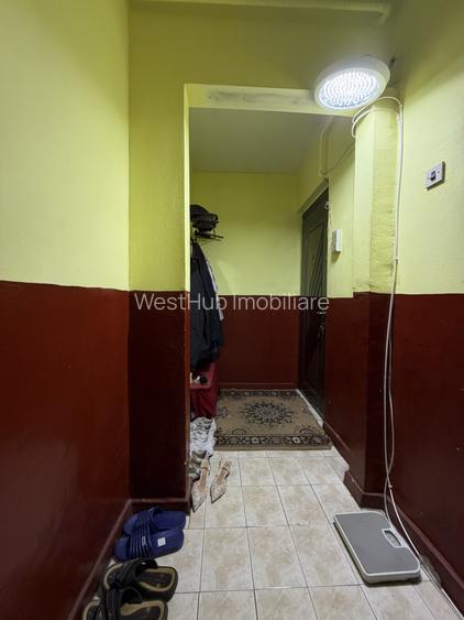 Apartament 2 camere, semidecomandat, etaj 3, zona Dambovita - 10