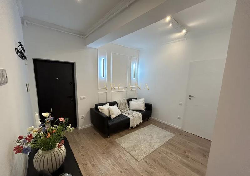 Apartament 3 camere cu parcare Semicentral