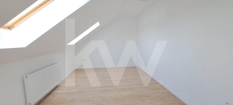 Apartament 3 camere , pe doua niveluri , in imobil cu lift