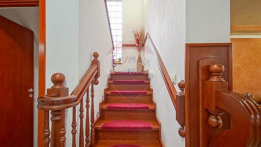 Comision 0%! Casa spațioasă Râșnov, zona case, str. Heliade Rădulescu - 23