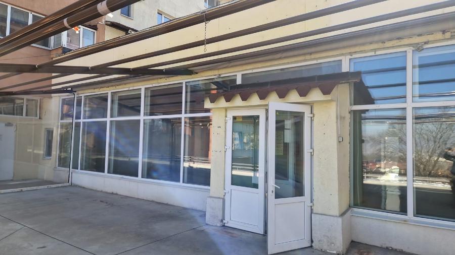Inchiriere spatiu comercial cu teresa - restaurant -bar