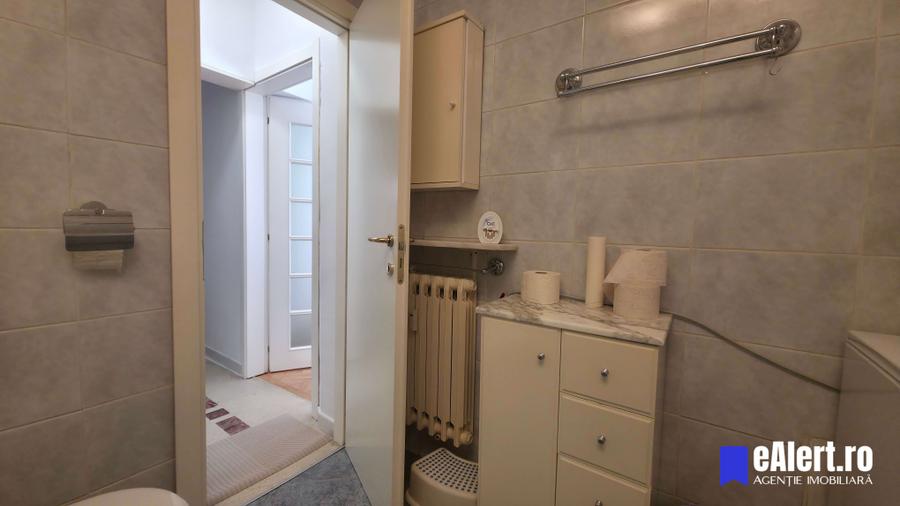 Prima inchiriere, 2 camere, str. Sfanta Vineri, Unirii, 63 mp, decomandat!