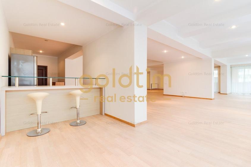 Penthouse spectaculos 4 camere 462mp, terasa,bloc boutique,Soseaua Nordului