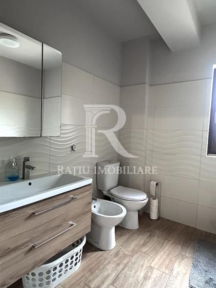 Apartament cu 3 camere | Ultracentral | Oradea
