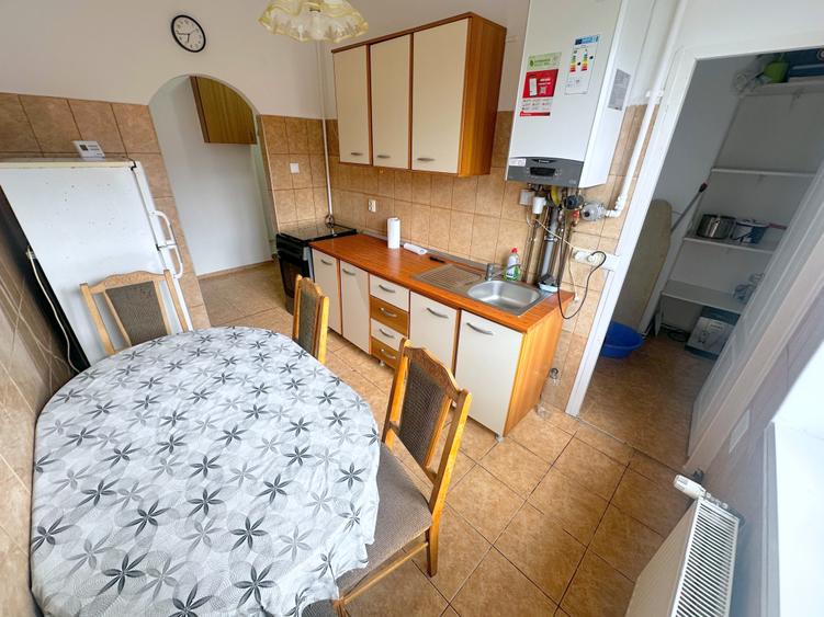 Apartament 2 camere, mobilat complet, in zona centrala pe strada Horea