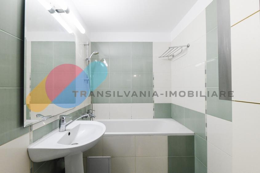 Apartament modern 3 dormitoare + living, Cipariu