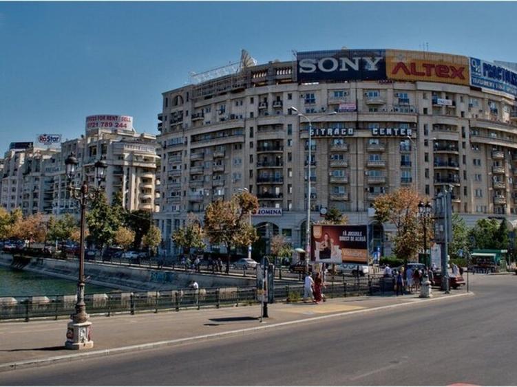 Inchiriere spatiu birouri zona Unirii fantani, blocul Sitraco, 525 mp