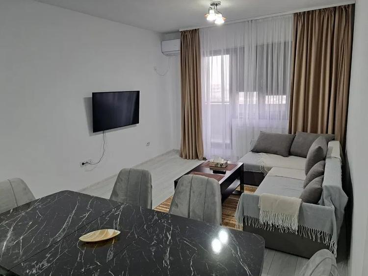 2 Camere, decomandat, balcon, mobilat/utilat, PARCARE INCLUSA, 5 minute Metrou