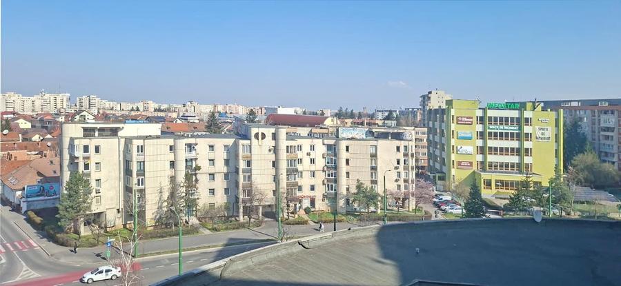 Apartament 2 camere spațios – Centrul Civic - Vedere deosebită