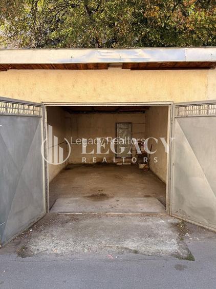 Apartament 4 camere ultracentral, ideal pentru familie, str. Cuza Vodă - 22