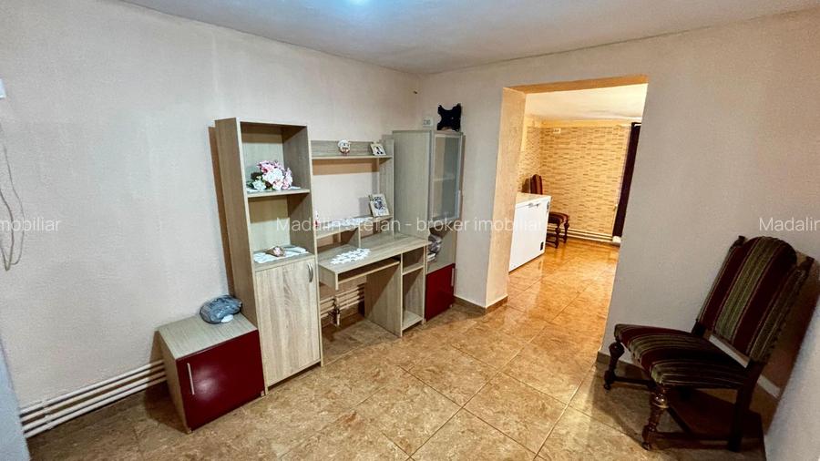 VANZARE 2 CORPURI DE CASA - TEREN 744 MP - BRATASANCA, PRAHOVA - 12
