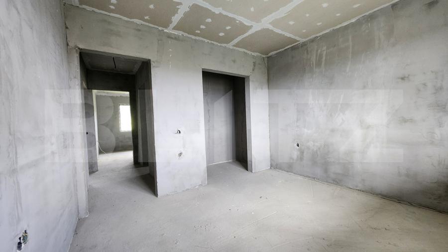 Casa pe un singur nivel, 180 mp, zona Nazna