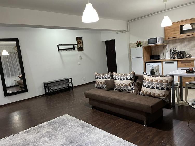 Agenție imobiliară vindem apartament cu două camere în Mamaia Nord