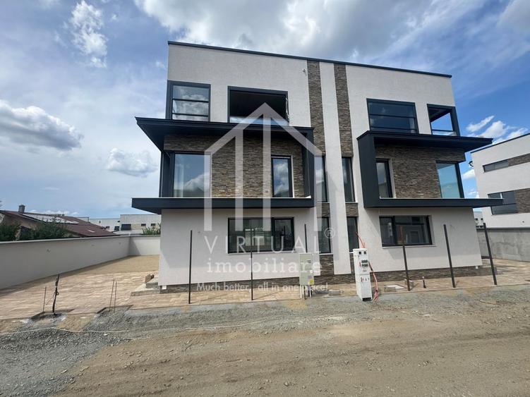 Casa de tip duplex cu 4 camere P+E+R | zona Șelimbăr