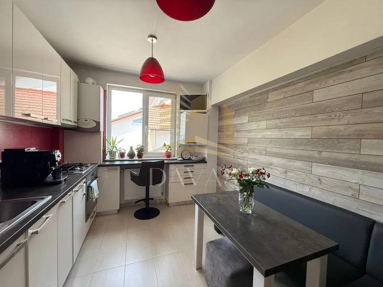 Apartament 3 camere semidecomandat+2parcari subterane incluse | Andrei Mureșanu
