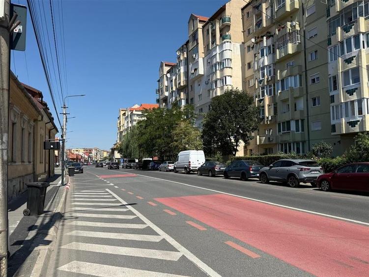 Apartament cu 3 camere 2 bai si balcon in Terezian