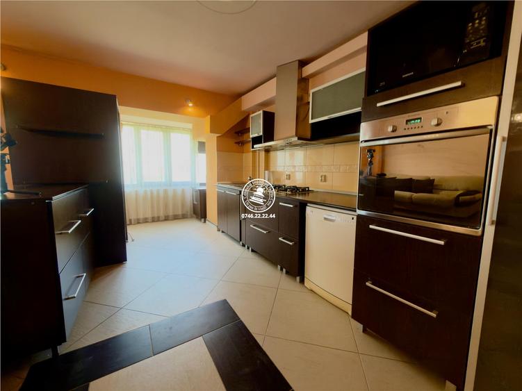 Apartament 3 camere Pacuarari 86mp intermediar