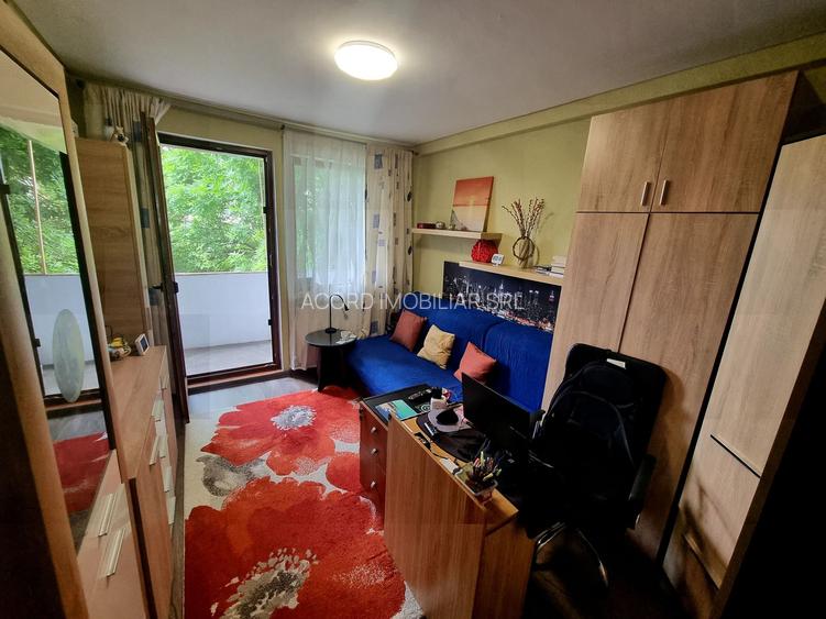 Ferdinand consulatul Turc- apartament 3 camere 80 mp renovat cu gaze - 12