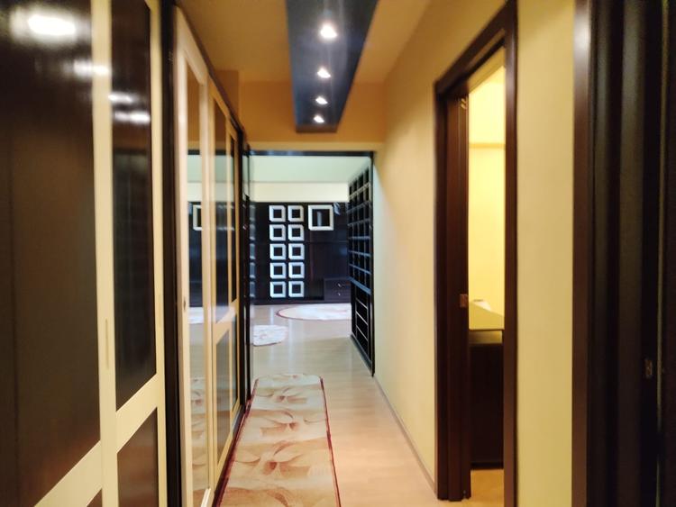 3 camere lux Universitate - KFC
