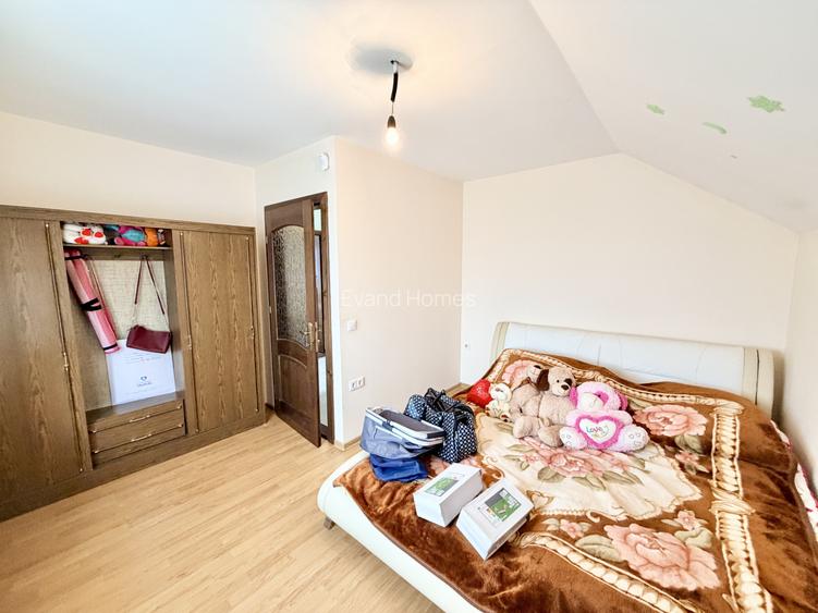 Casa individuala cu 4 camere - Pozitie centrala - Mosnita Veche - 9