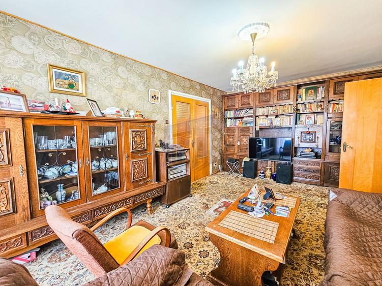 Apartament 4 camere Vatra Luminoasă, 97,72 mp total, etaj 8/10