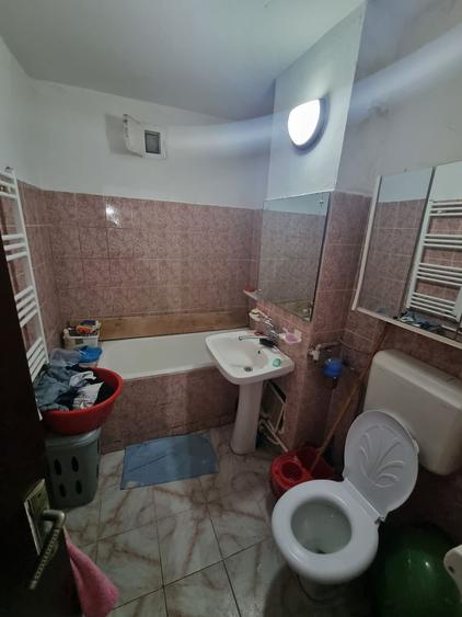 4 CAMERE DACIA, 2 BAI, 2 AP PE PALIER