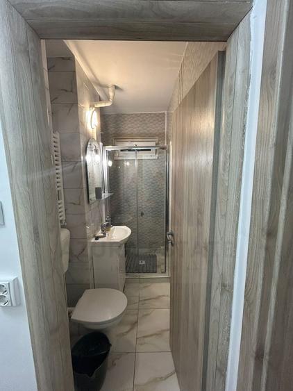 Apartament 2 camere 40 mp utili etajul 1 Zona Cedonia