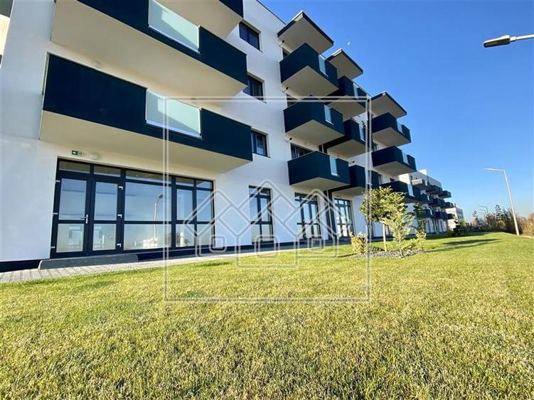 Spatiu comercial in zona Calea Surii Mici - 259 mp utili