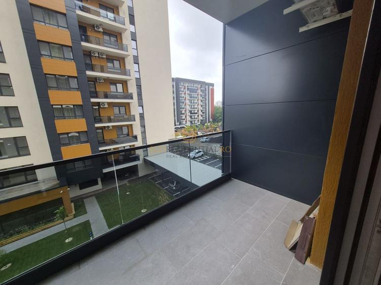 Apartament nou 2 camere, prima închiriere, metrou Apărătorii Patriei