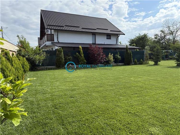 Royal Imobiliare - Vanzare Vila zona Paulesti