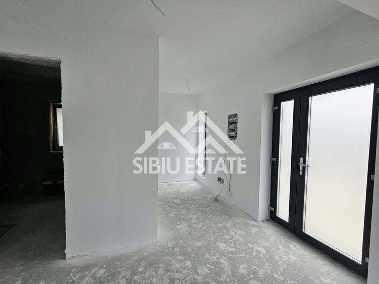 Casa Selimbar, teren 500 mp, spatiu si confort nou