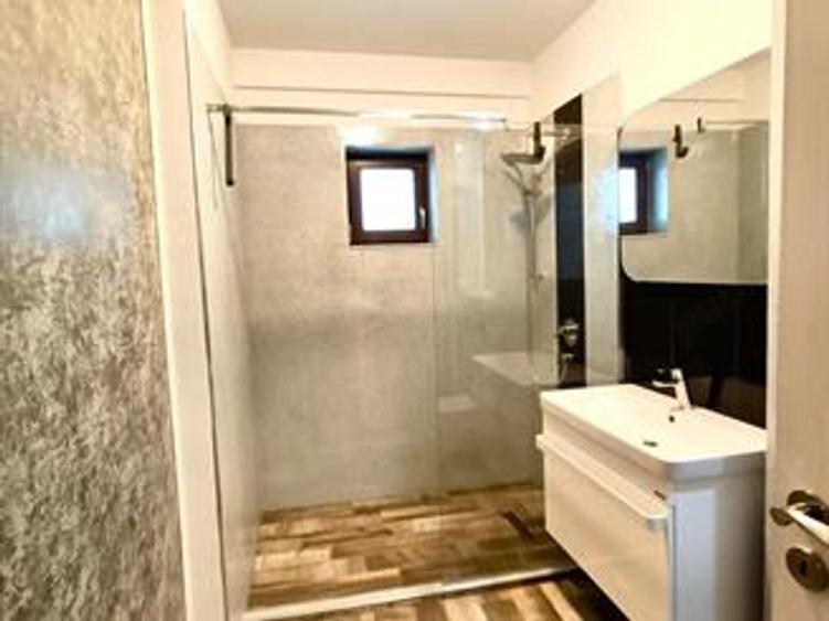 APARTAMENT DE ÎNCHIRIAT CU DOUĂ CAMERE IN ZONA SISESTI SEC.1