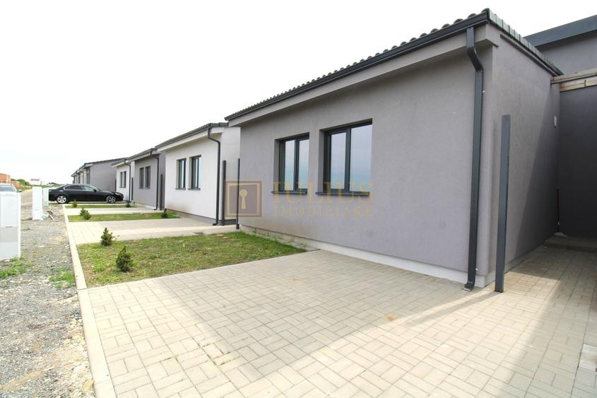 Zona Metro 2, 3 camere, prima inchiriere, pet-friendly