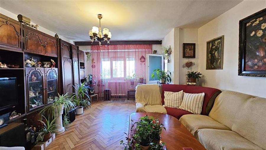 COMISION 0% Apartament 4 camere, 2 bai et 4 calea Aradului - Linistei