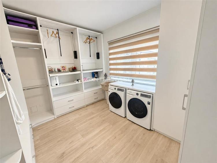 Apartament de LUX cu 4 camere 2 bai si 2 parcari in Cartier Deventer - 14